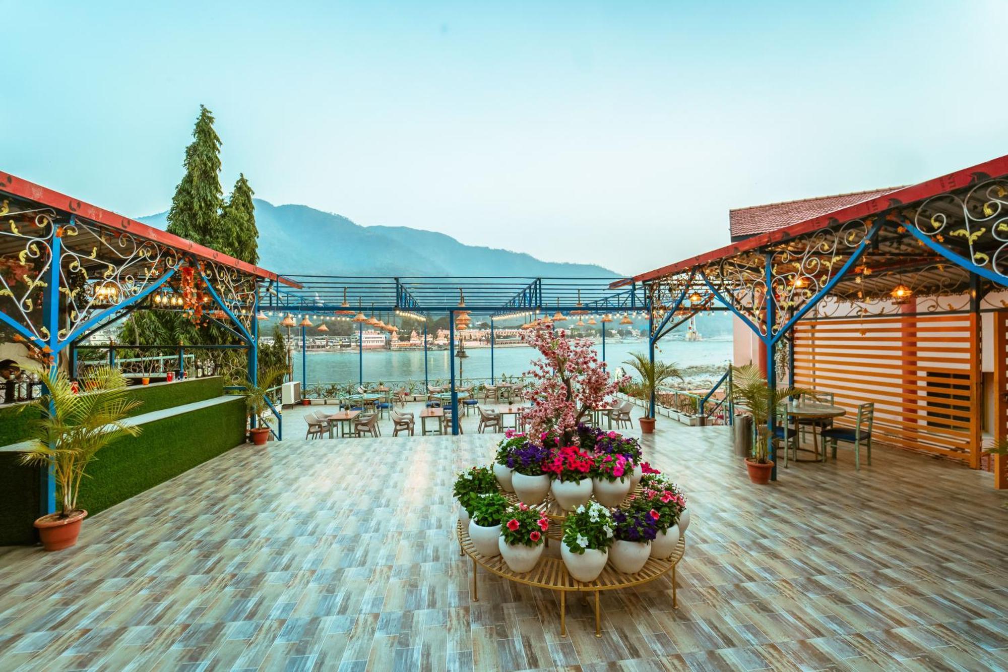 The Neeraj Ganga Heritage Palace Ришикеш Экстерьер фото